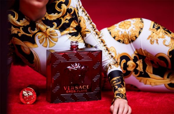 Sự ra đời và phát triển của nước hoa Versace